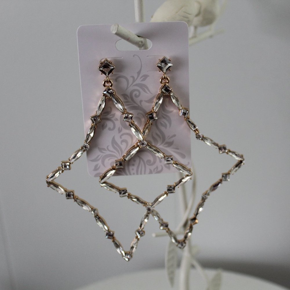 Large Dimond Shaped Dangle Earrings with Clear Rhinestones